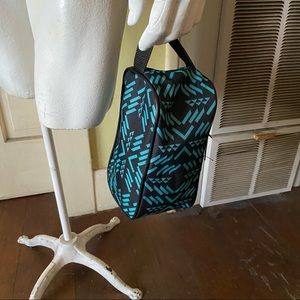 NWOT Blue/Black toiletry pouch